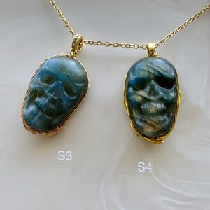 Labradorite Skull Gold Wire Wrapped Pendant S3/S4